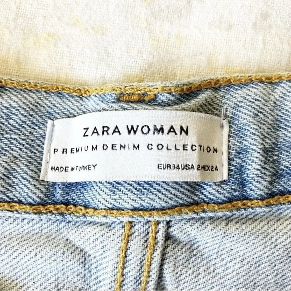 Zara 2 Jeans Femmes Against Trump Fascism LGBTQ Allies Femme - Picture 3 of 8